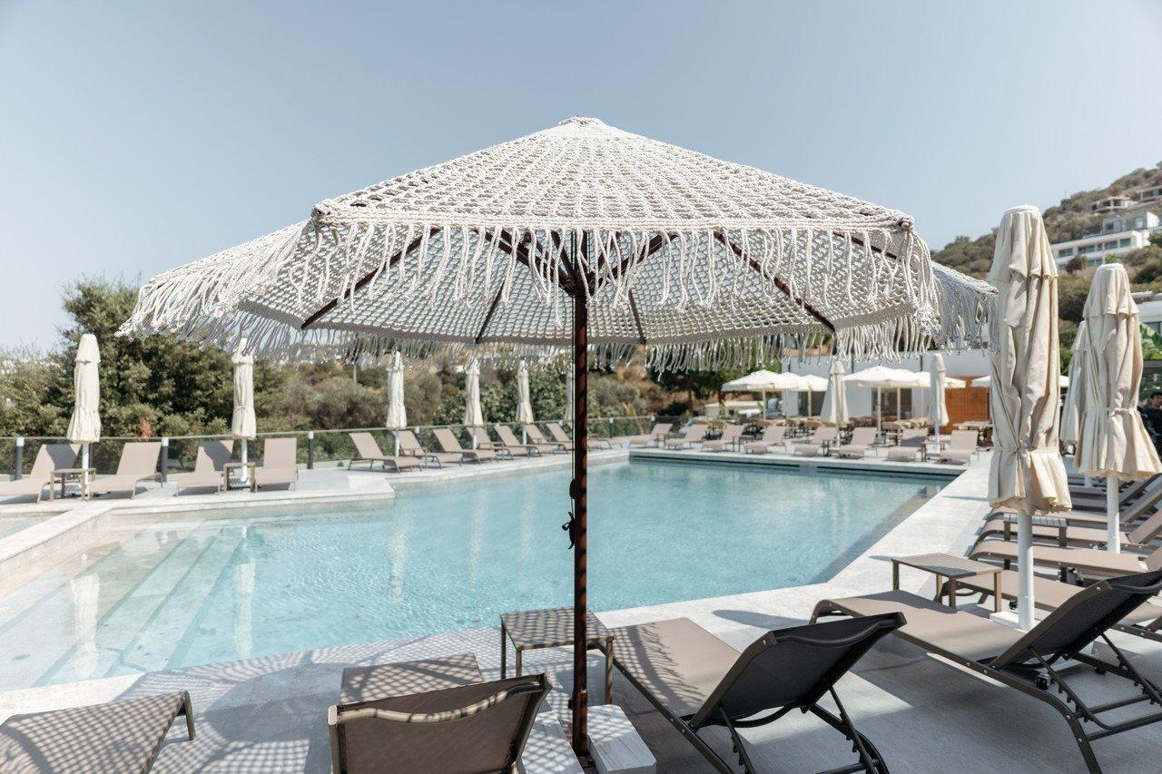 Astrid Hotel Гумушлук Екстериор снимка